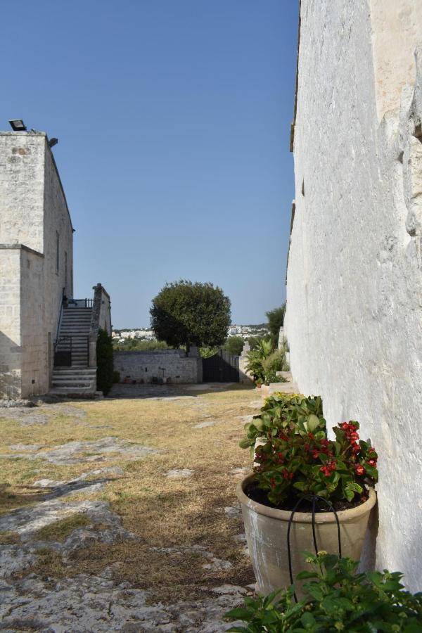 Masseria Montecchie Ceglie Messapica Exterior photo