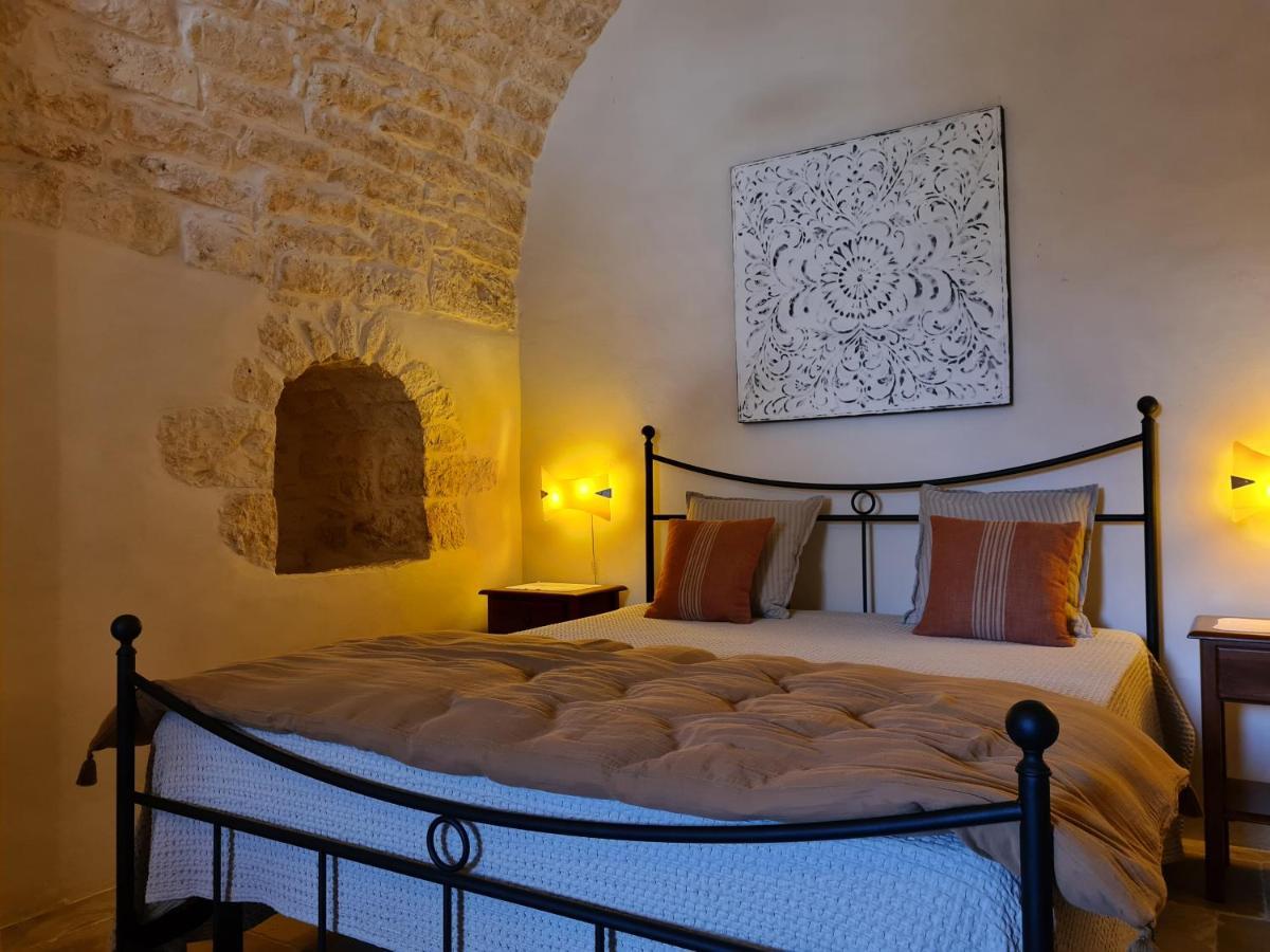 Masseria Montecchie Ceglie Messapica Exterior photo